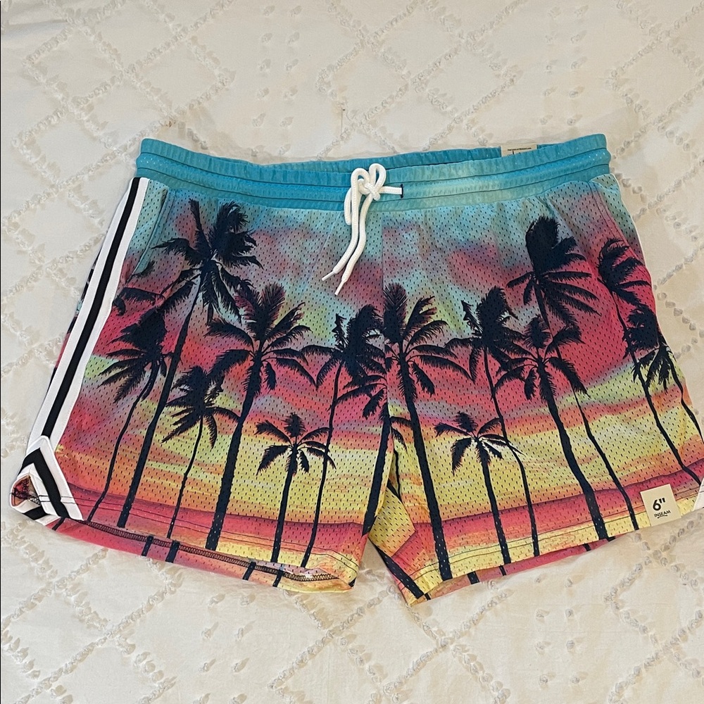 No Boundaries Sunset Palm Shorts nwt mesh